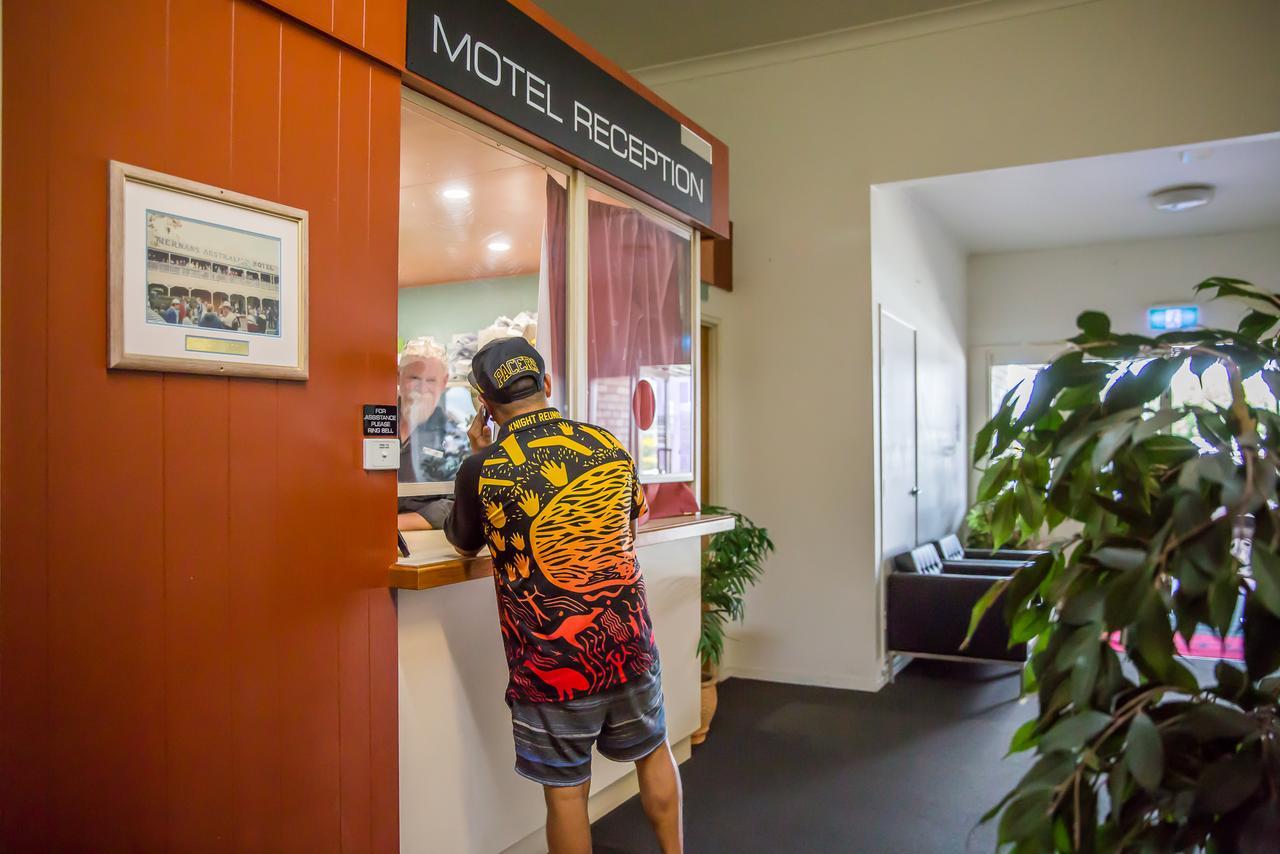 The Australian Hotel Murgon מראה חיצוני תמונה